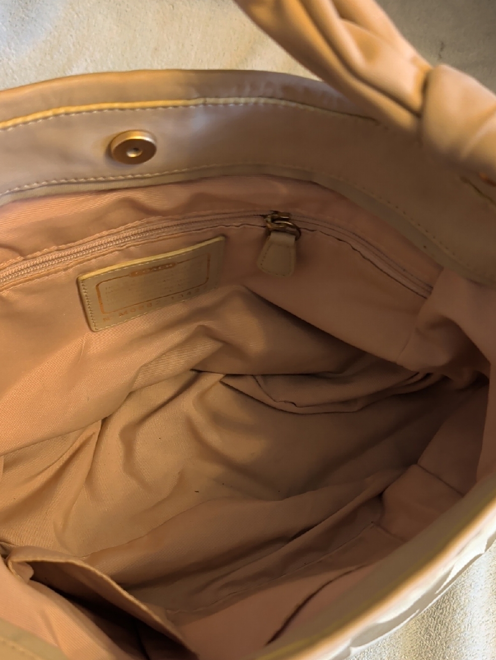 Coach Beige Signature Jacquard Shoulder Bag - Picture 4 of 8